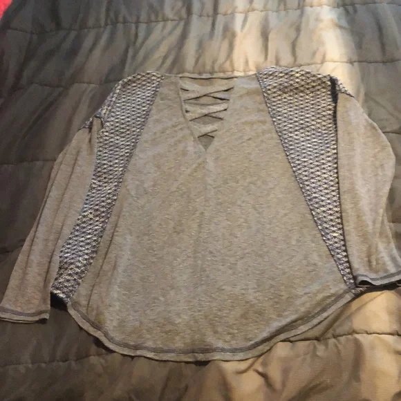 Womens NWOT size Large Miss Me cotton top - Picture 3 of 3